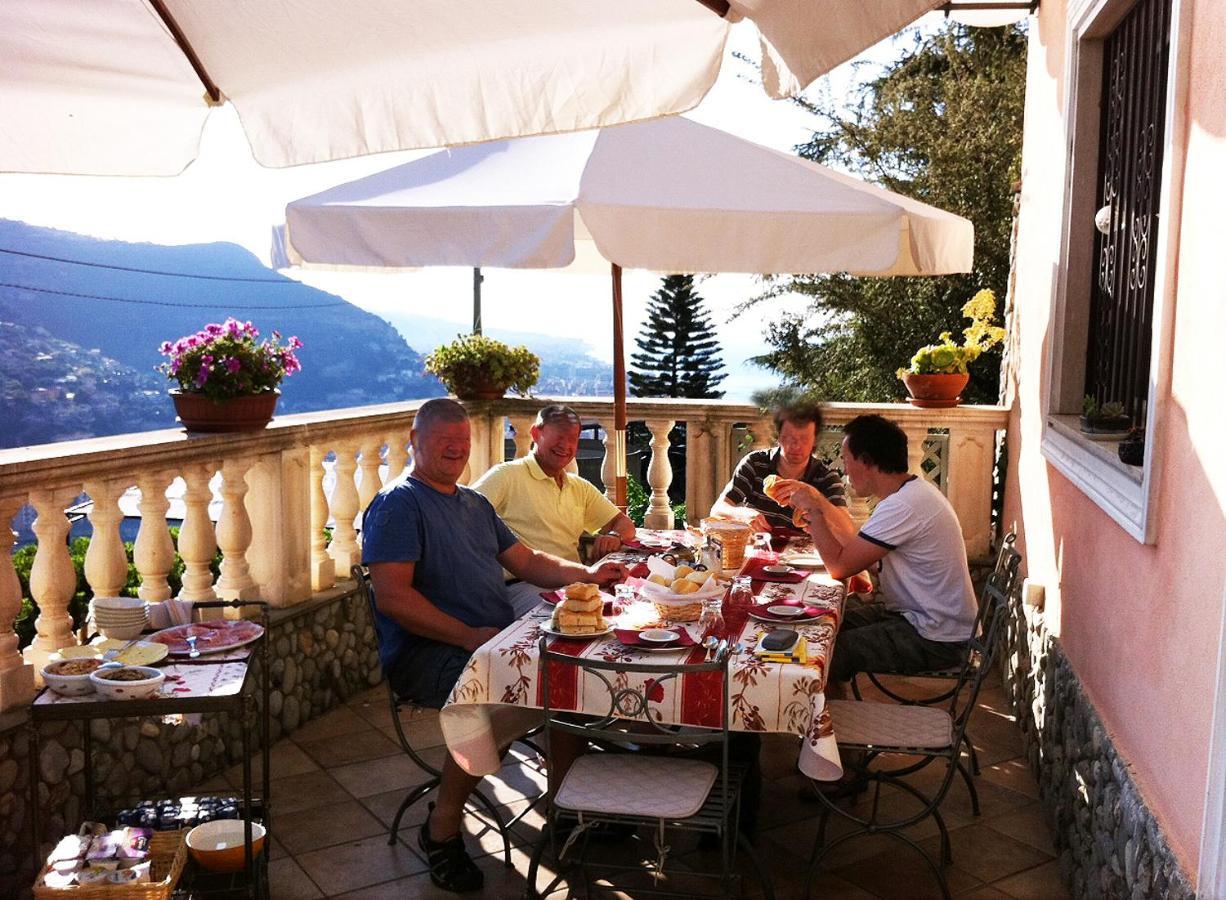 La Tana Del Tasso Ventimiglia Bed & Breakfast Luaran gambar